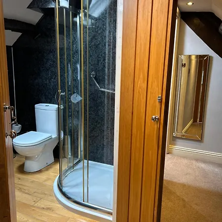 Πανδοχείο Royal Oak 4*