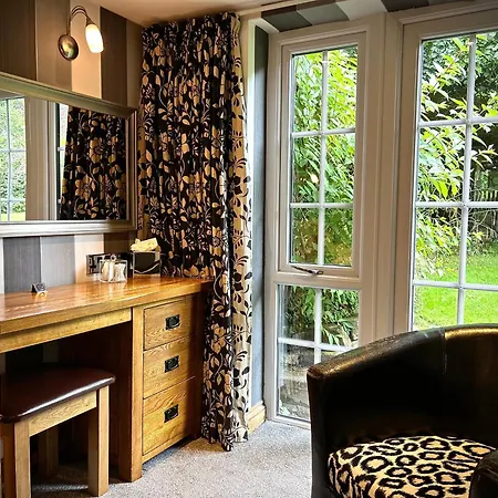 Inn Royal Oak 4*
