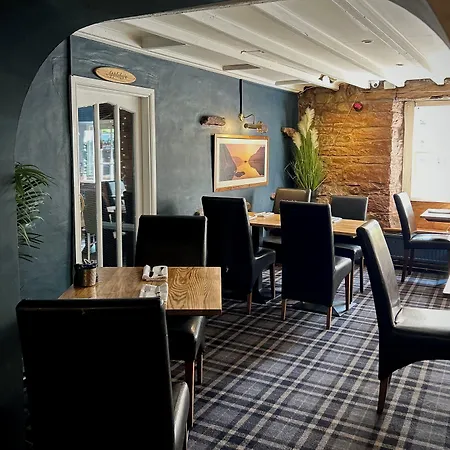 Royal Oak Inn